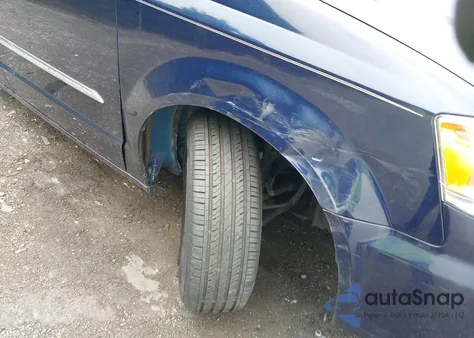 2016 Chrysler Town & Country Touring from USA, damaged, VIN 2C4RC1BG7GR191270